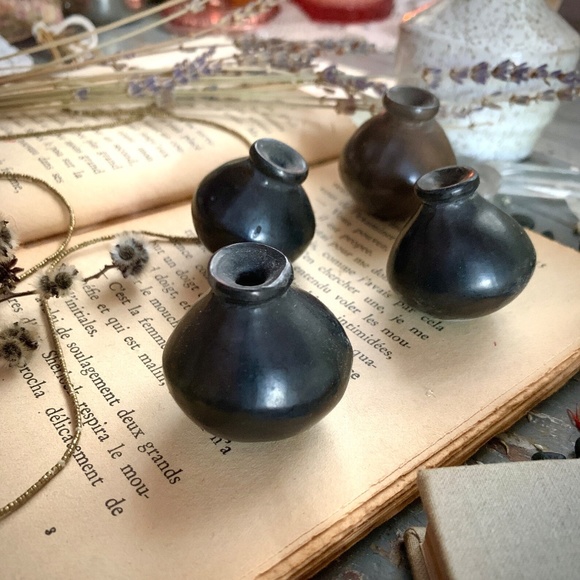 60's PRIMITIVE OAXACAN BARRO NEGRO ZAPOTEC MINIATURE VASE - Picture 7 of 10